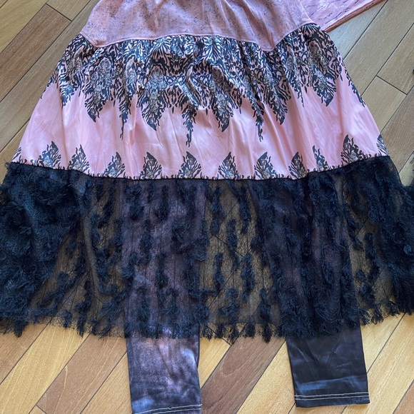 Girls Size 13 Disney Descendants Audrey Costume - Picture 6 of 9